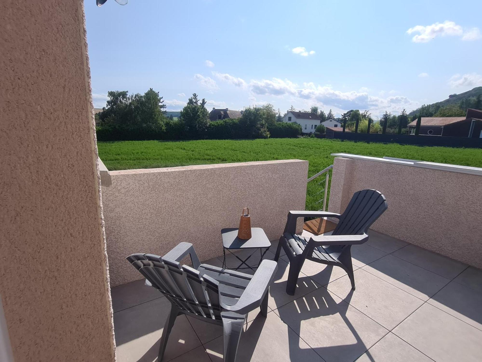 Le Nid Du Bosquet Apartamento Issoire Exterior foto