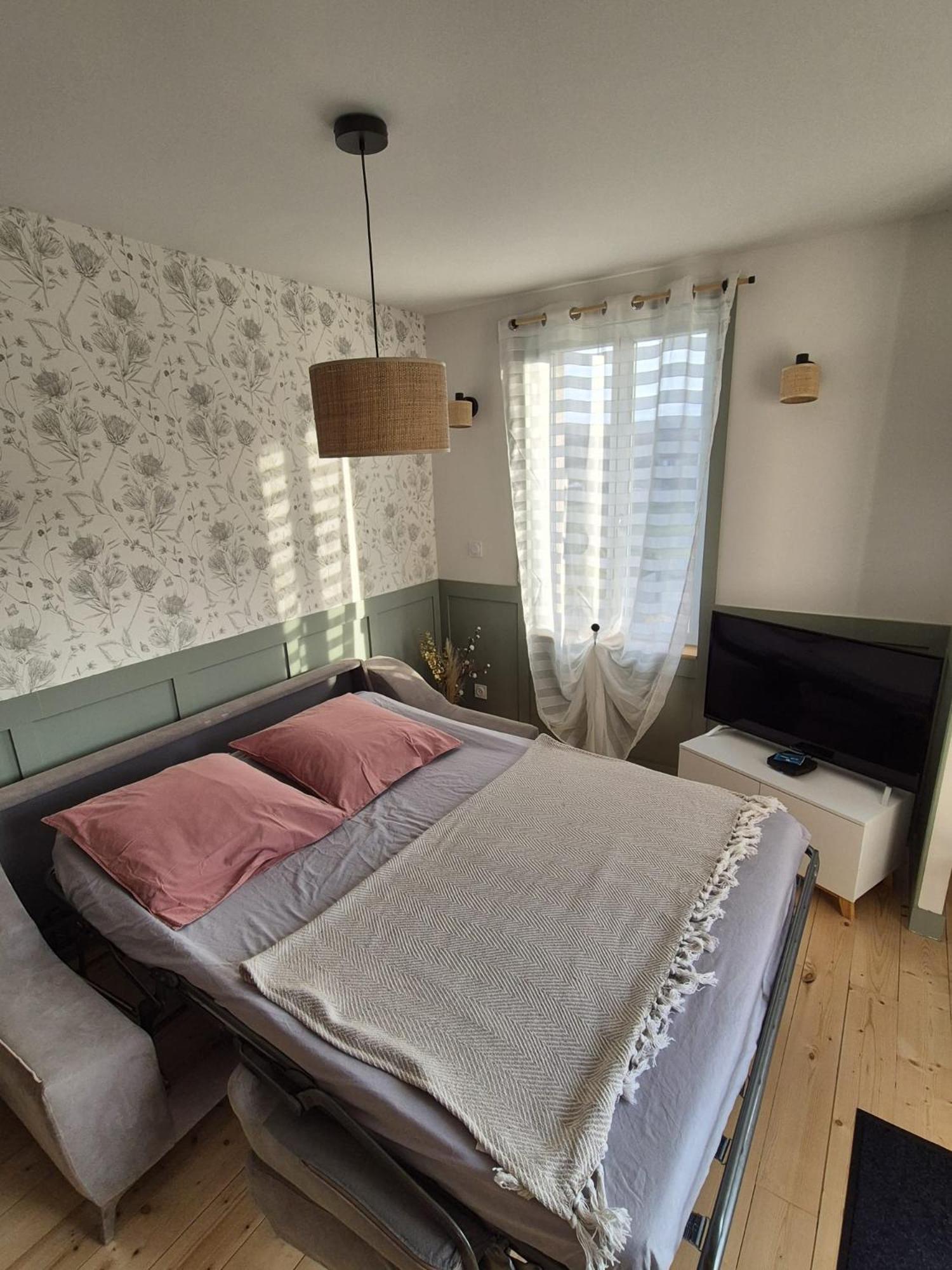 Le Nid Du Bosquet Apartamento Issoire Exterior foto